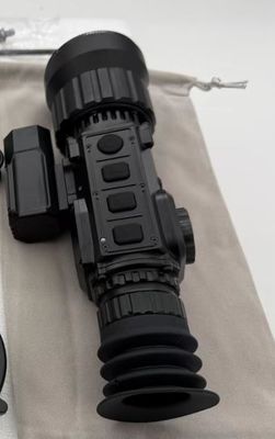 FW-ZV 6V เครื่องถ่ายไฟฟ้าความดันการทํางาน ขนาดสูง มีระยะห่างศูนย์ของพิกเซล 12 μm
